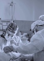 Закордонні хірурги провели низку складних операцій для ветеранів у Львові – 01