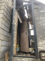 Уламки російської ракети знищили будинок відомого львівського художника – 06