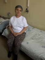 68-річна пацієнтка відновлюється після операції
