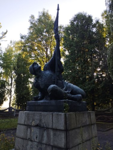 Радянський пам’ятник. Фото: Oleh Tsiupka