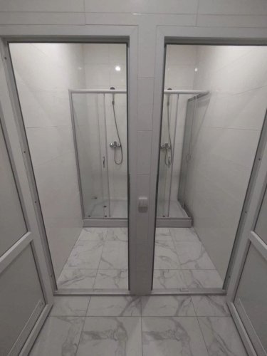 Відремонтована душова кімната. Фото: ЛОВА