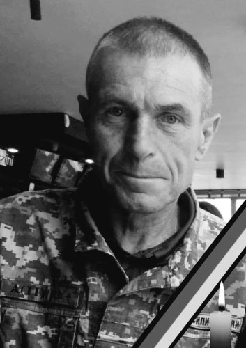 Львівщина 5 травня попрощається з загиблими військовими: імена – 04