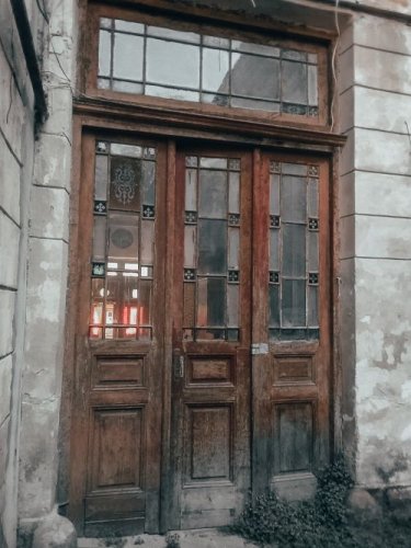 Двері до реставрації. Фото: Львівська міська рада