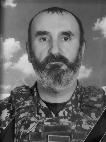 Богдан Черній