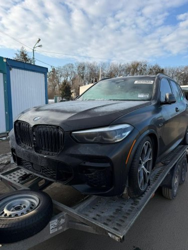 На Львівщину намагалися ввезти авто BMW X5 за 2 млн грн, як допомогу для ЗСУ – 01