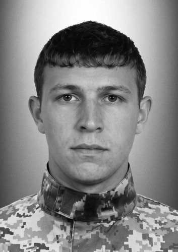На Львівщині 19 червня попрощаються з загиблими військовими: імена – 01