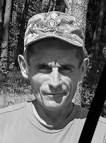 Михайло Чорній