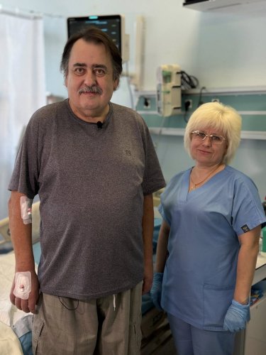 В Університетській лікарні Львова врятували життя пацієнту завдяки безкоштовному стентуванню – 01