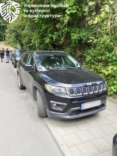Водій Volkswagen у Львові використав чужий штраф, щоб уникнути свого – 01
