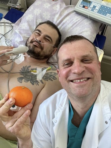 Віталій Дячук з лікарем