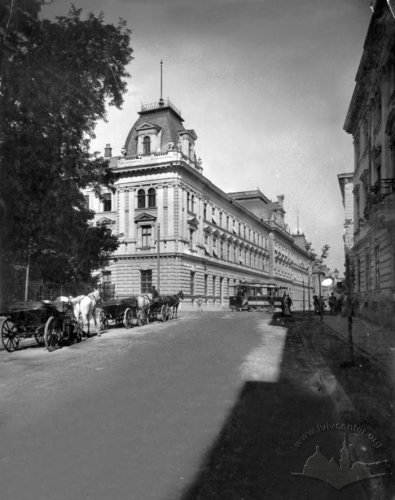 Головна пошта у 1894 році. Фото: Центр міської історії