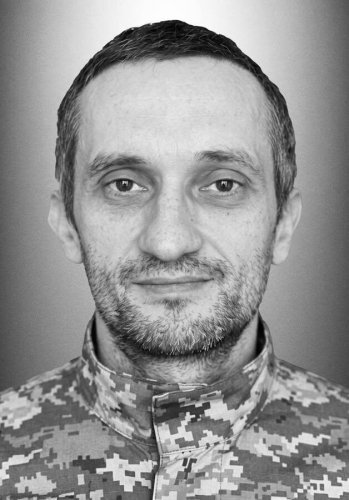 На Львівщині 8 жовтня попрощаються з загиблими військовими: імена – 03