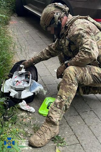 Фото з місця затримання