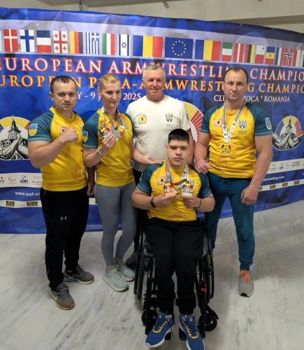 Спортсмен зі Львівщини виборов дві медалі на Чемпіонаті Європи з пара-армреслінгу – 01