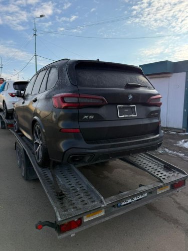 На Львівщину намагалися ввезти авто BMW X5 за 2 млн грн, як допомогу для ЗСУ – 02