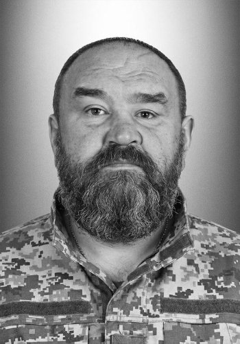 На Львівщині 6 березня попрощаються з загиблими військовими: імена – 04