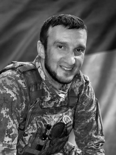 На Львівщині 30 червня попрощаються з загиблими військовими: імена – 03