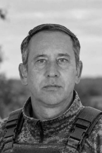 На Львівщині 28 вересня попрощаються з загиблими воїнами: імена – 02
