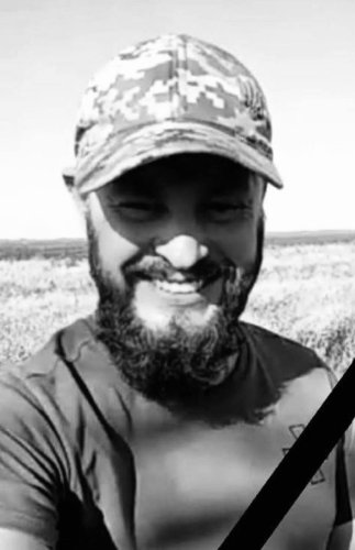 Львівщина 2 січня попрощається з загиблими військовими: імена – 09