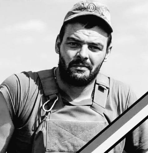 На Львівщині 21 квітня попрощаються з загиблими військовими: імена – 02