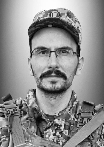 На Львівщині 21 квітня попрощаються з загиблими військовими: імена – 04