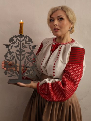 Раптово померла 44-річна відома львівська майстриня витинанки – 02