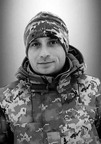 Львівщина 18 грудня попрощається з загиблими військовими: імена – 02