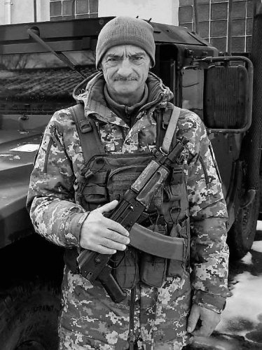 На Львівщині 21 квітня попрощаються з загиблими військовими: імена – 06