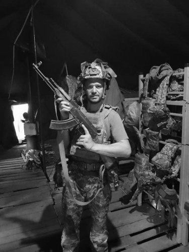 Зіновій Пекар