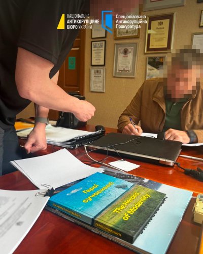Очільника дорожньої служби Львівщини підозрюють у нецільовому використанні 94 млн грн  – 01