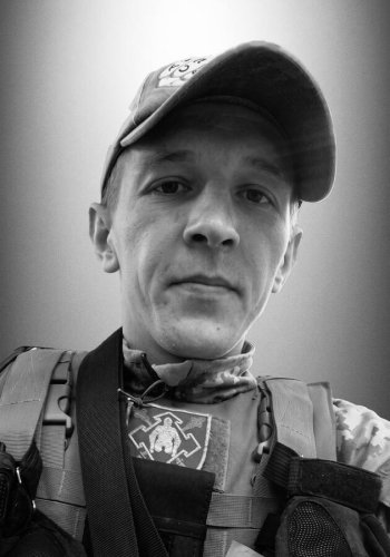 На Львівщині 23 травня попрощаються з загиблими воїнами: імена – 03