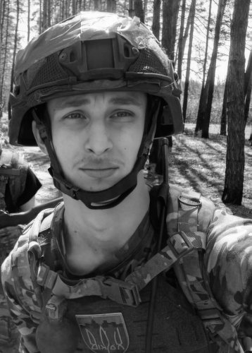 На Львівщині 16 червня попрощаються з загиблими військовими: імена – 05