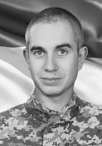 Львівщина 17 квітня попрощається з загиблими військовими: імена – 01