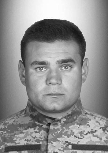 Роман Дерефінка