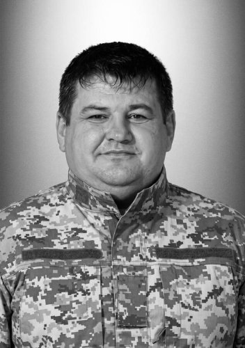 На Львівщині 16 вересня попрощаються з загиблими військовими: імена – 04