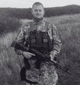 Львівщина 2 травня попрощається з загиблими військовими: імена – 04