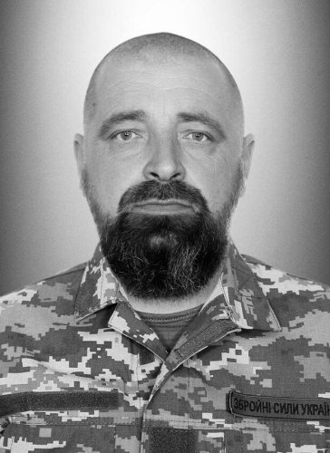 Львівщина 8 січня попрощається з загиблими військовими: імена – 04