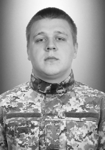 На Львівщині 5 червня попрощаються з загиблими воїнами: імена – 02