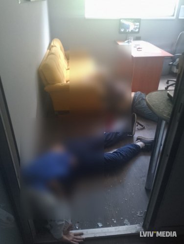 Вбивця вчинив самогубство: деталі подвійного вбивства в автосервісі&nbsp;біля&nbsp;Львова – 01