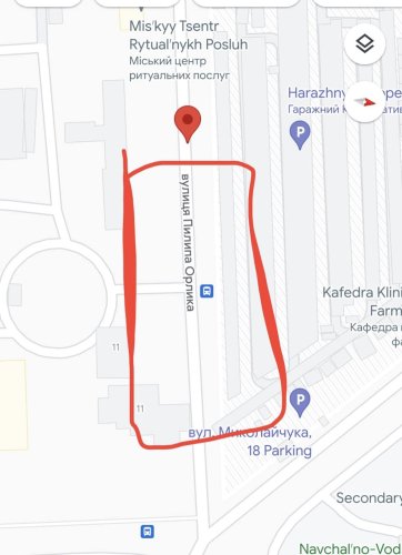 Локація, де водії порушують правила паркування. Фото: Володимир Миколайович