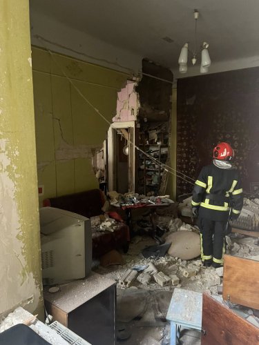 Фото руйнувань всередині квартири