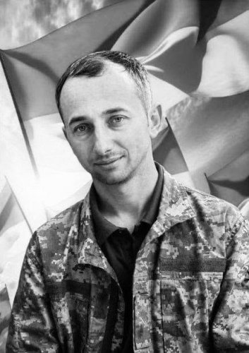 На Львівщині 22 серпня попрощаються з загиблими військовими: імена – 04