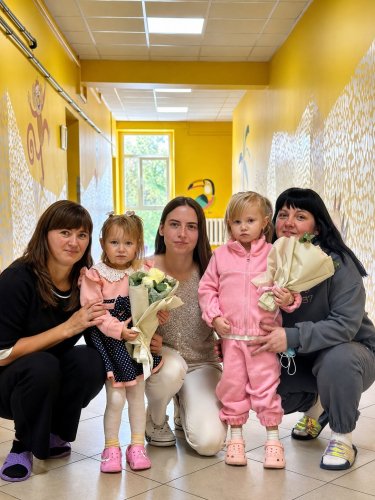 Лікарі Львова одночасно пересадили двом дітям нирки від одного донора – 01