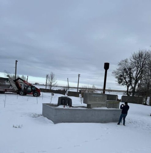 На Червоноградщині демонтували останній пам’ятник радянського періоду – 01