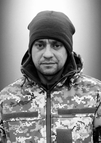 Львівщина 12 грудня прощається із загиблими захисниками: імена – 03