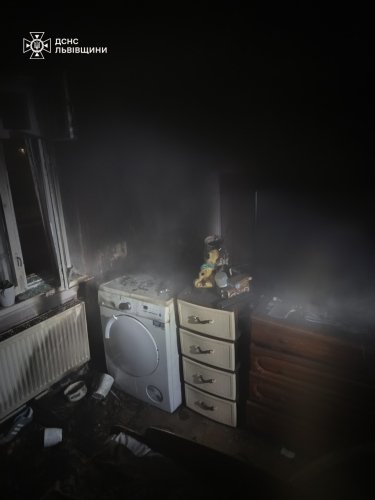 Фото з місця пожежі