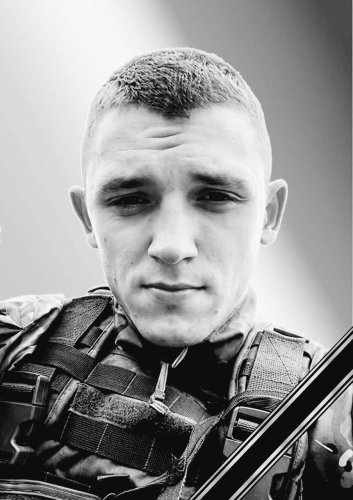 На Львівщині 23 червня попрощаються з загиблими військовими: імена – 03