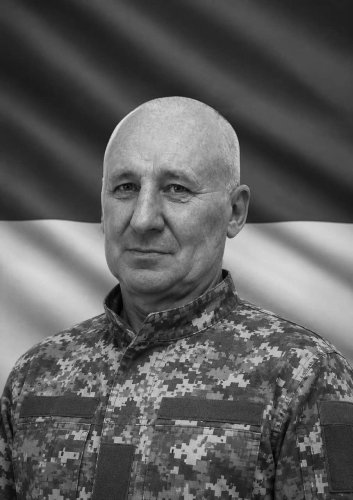 Львівщина 4 червня попрощається з загиблими військовими: імена – 03