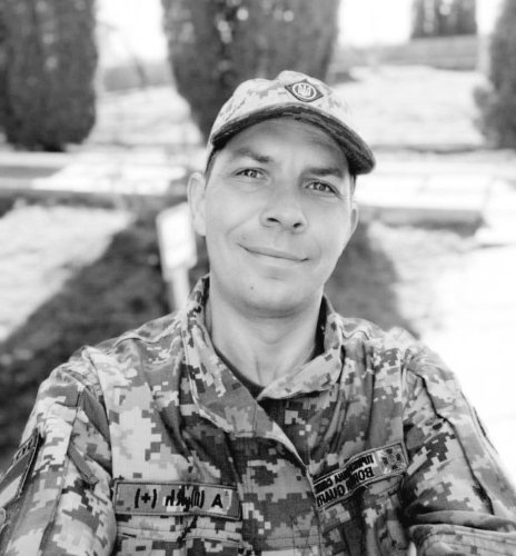 Роман Сперналь