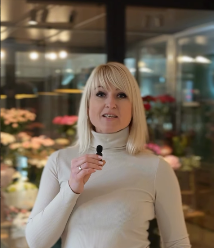 У Дрогобичі ветеранка війни відкрила квіткову студію – 01